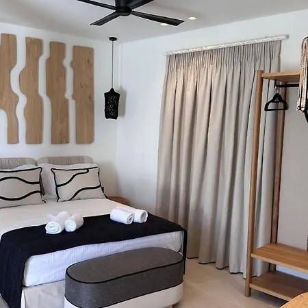 Aristotle Suites Adamantas  Esterno foto