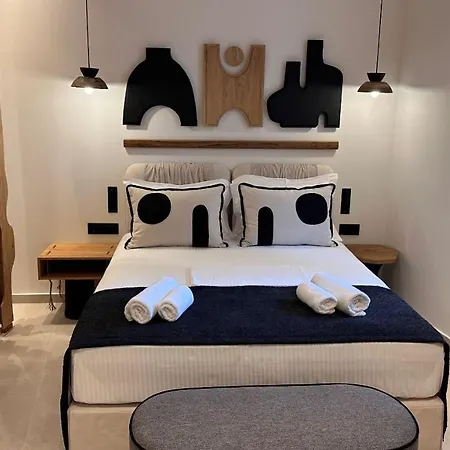 Aristotle Suites Adamantas  Esterno foto