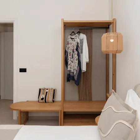 Aristotle Suites Adamantas  Esterno foto