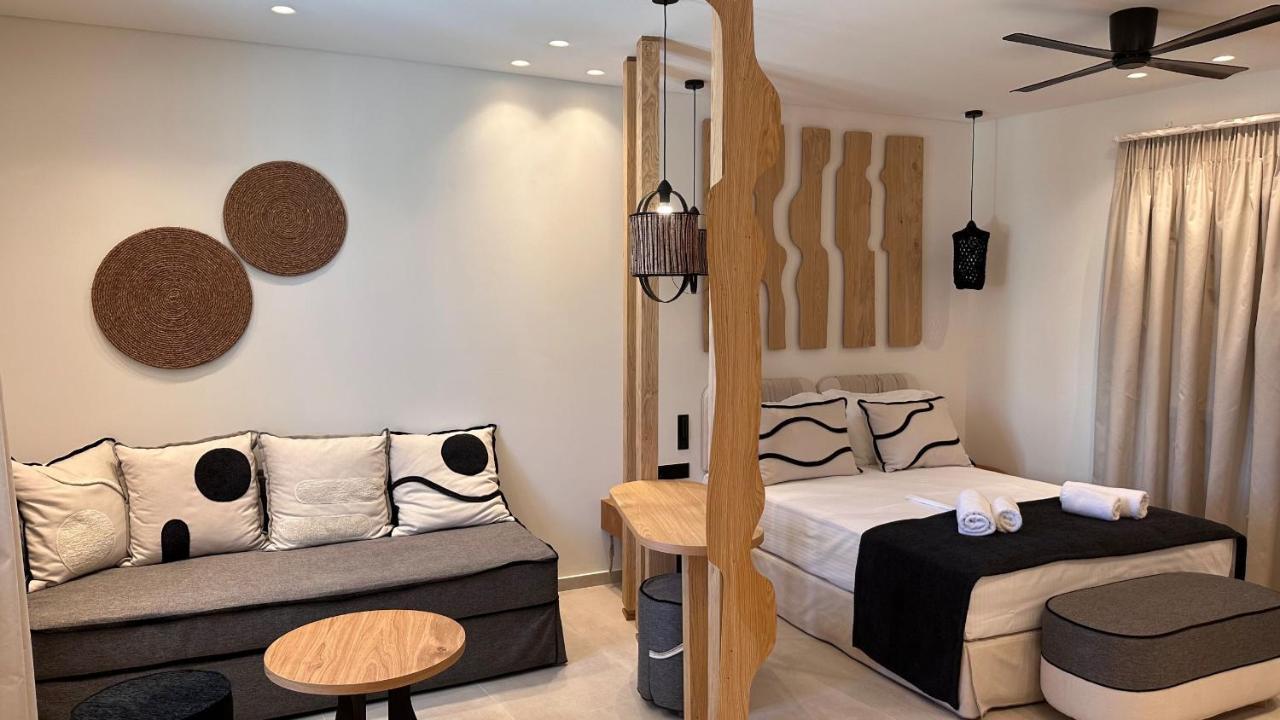 Aristotle Apartment